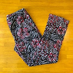 Zebra and leopard print Girl leggings.